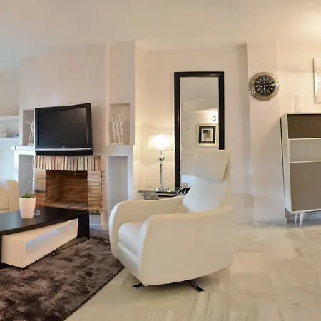 Serinamar Villas Los Naranjos Holiday home Marbella